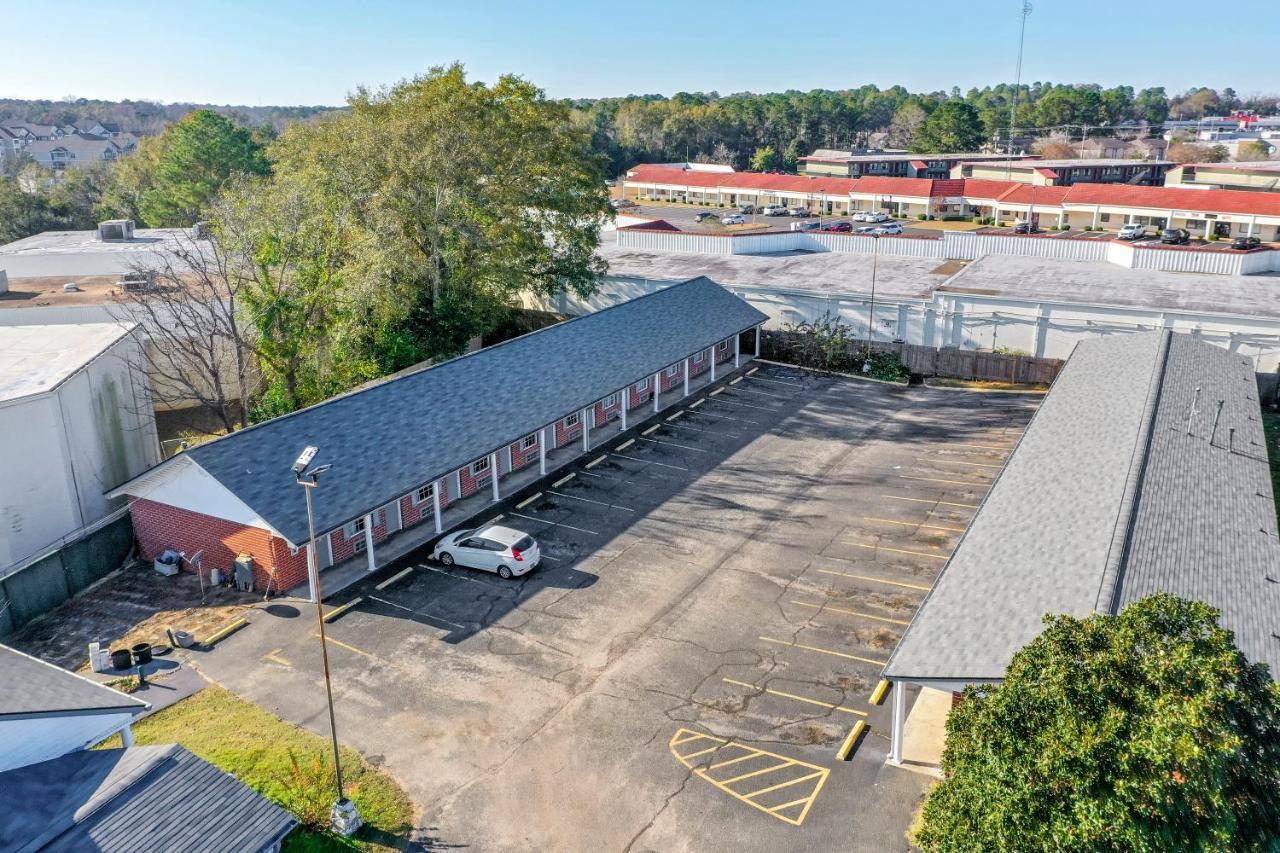 Adams Inn Dothan Buitenkant foto