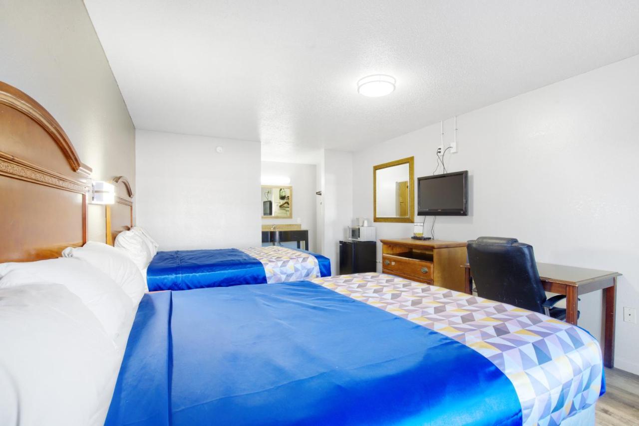 Adams Inn Dothan Buitenkant foto