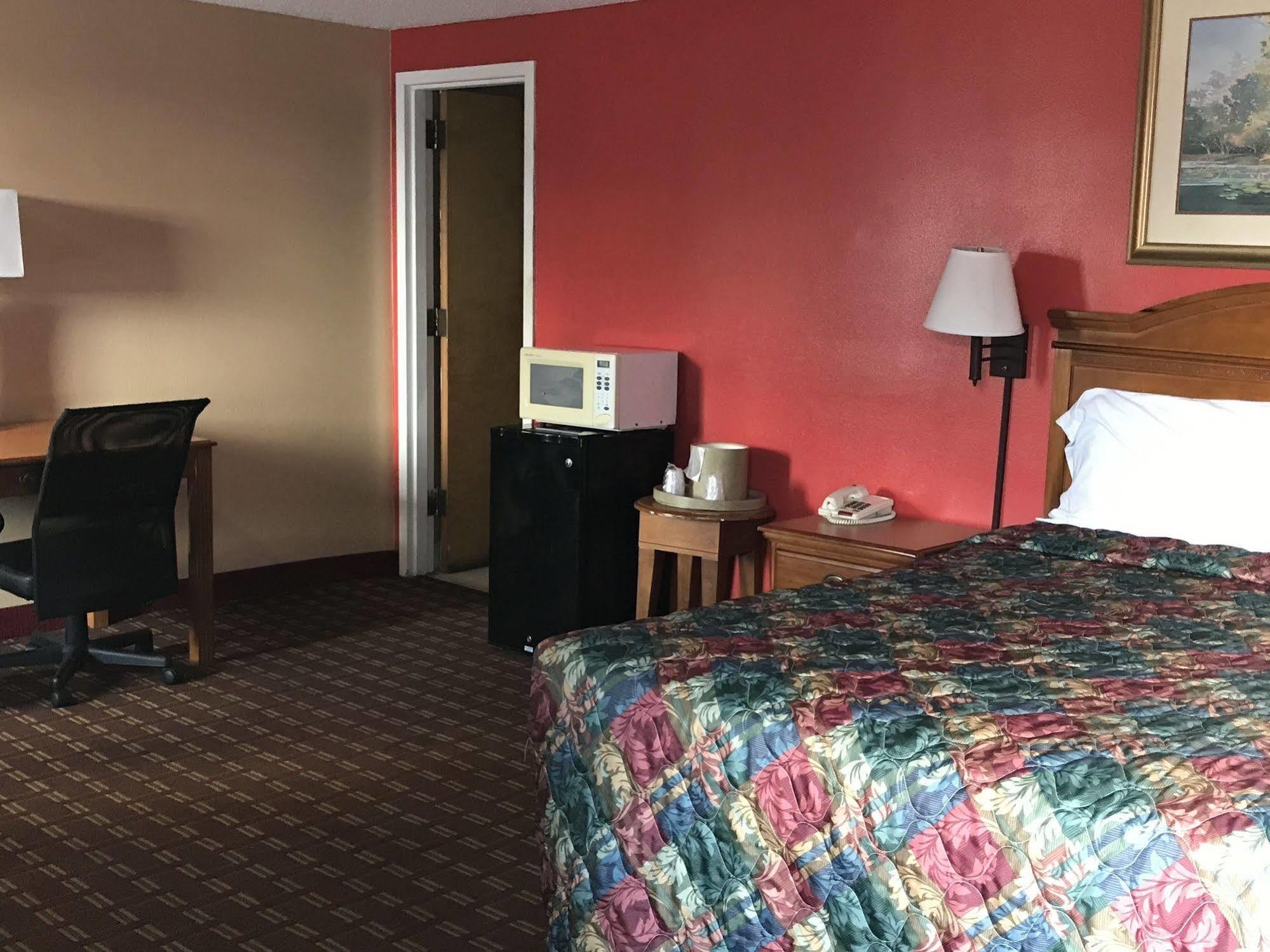 Adams Inn Dothan Buitenkant foto